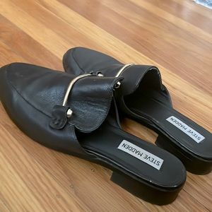 steve madden black mules with gold accent